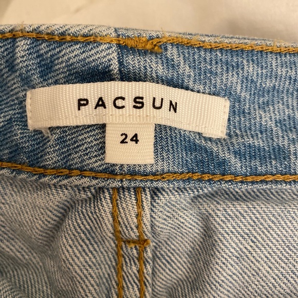 light-washed denim skirt from pacsun!! - Picture 3 of 3